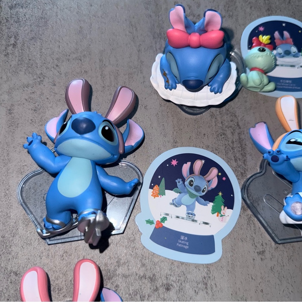 Stitch set of 5 - Exactly what’s shown - Picture 2 of 5